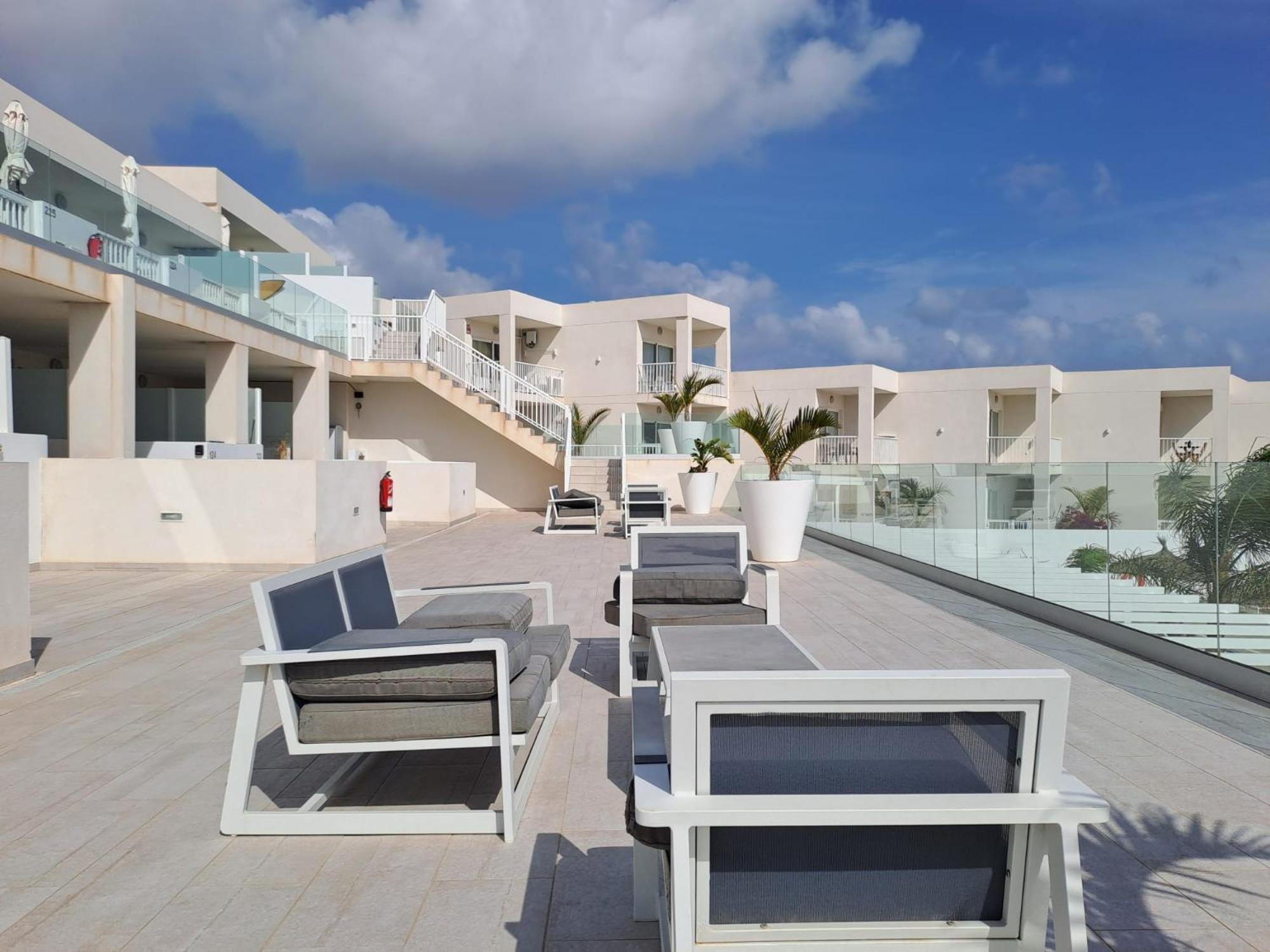 Апартаменты Luxury Sea View Senator Lanzarote Коста-Тегисе Экстерьер фото