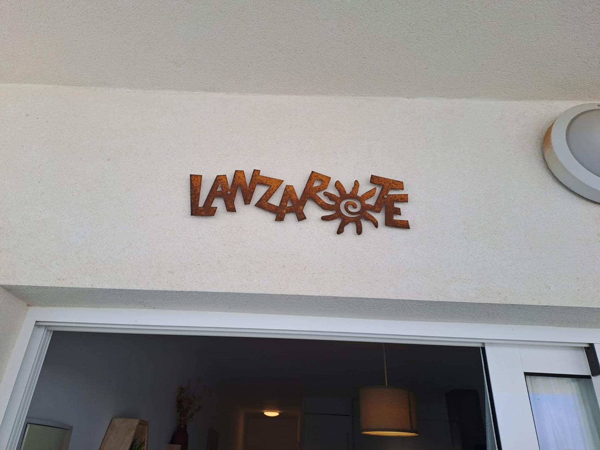 Апартаменты Luxury Sea View Senator Lanzarote Коста-Тегисе Экстерьер фото