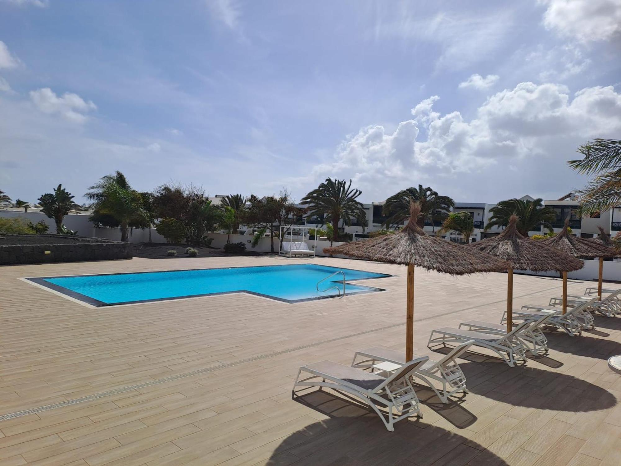 Апартаменты Luxury Sea View Senator Lanzarote Коста-Тегисе Экстерьер фото