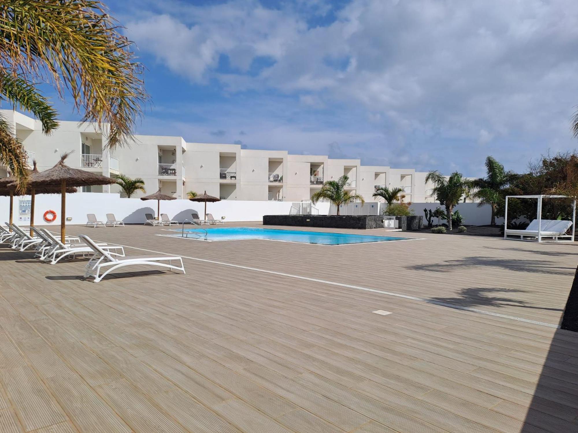 Апартаменты Luxury Sea View Senator Lanzarote Коста-Тегисе Экстерьер фото